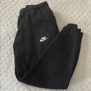Nike Men’s Black Joggers Large